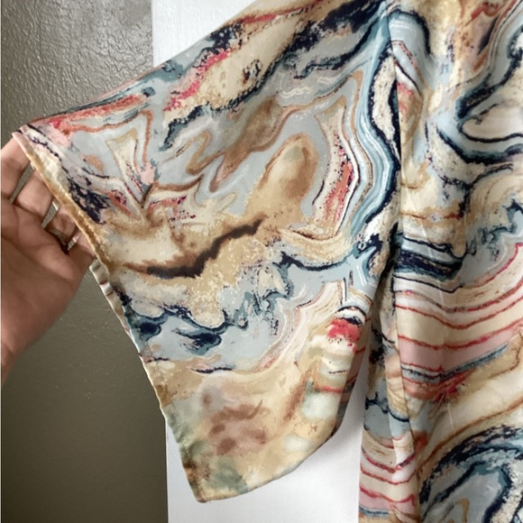 Love Stitch Pull Over Blouse with Waist Tie Size Small - Picture 4 of 7